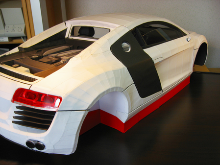 Audi R8 Seite_kl
