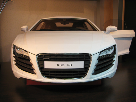 Audi_R8_Seitenspiegel_kl